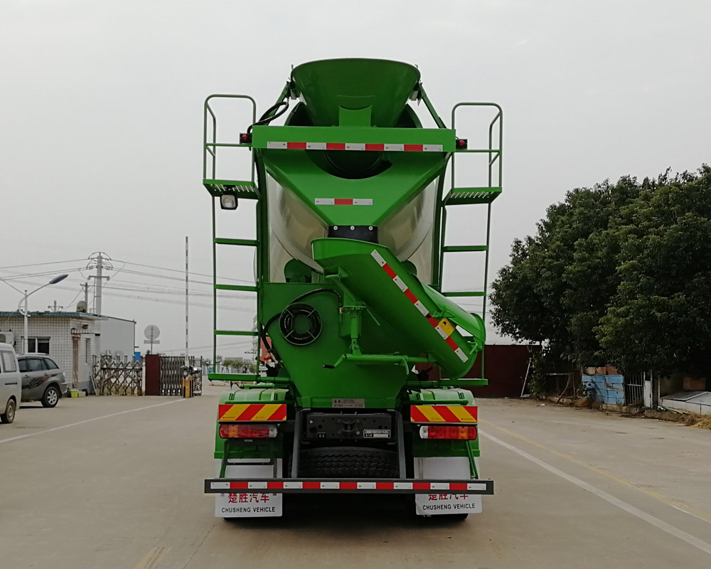 楚勝牌CSC5317GJBZ6型混凝土攪拌運輸車